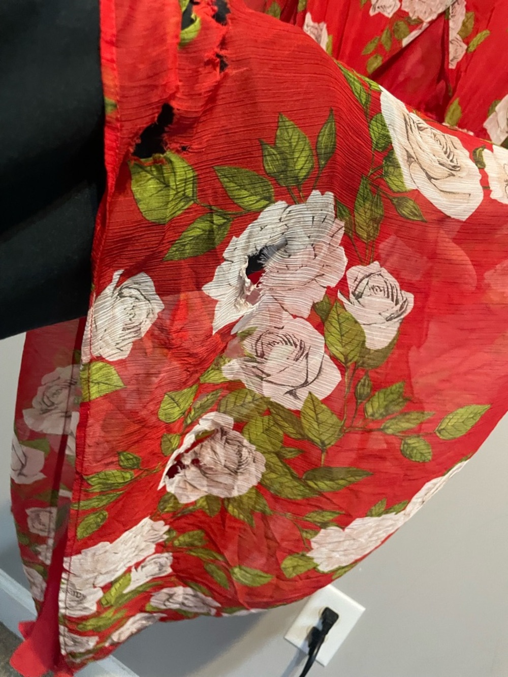 ZaraRed Floral Maxi Dress with Ruffled Sleeves FLAWED - Picture 5 of 8